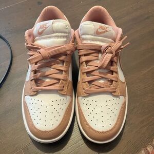 Nike White and Peach Sneakers